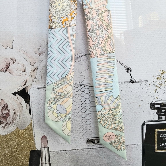 Hermes Accessories - Hermes De L'Ombrelle Aux Duels Twilly